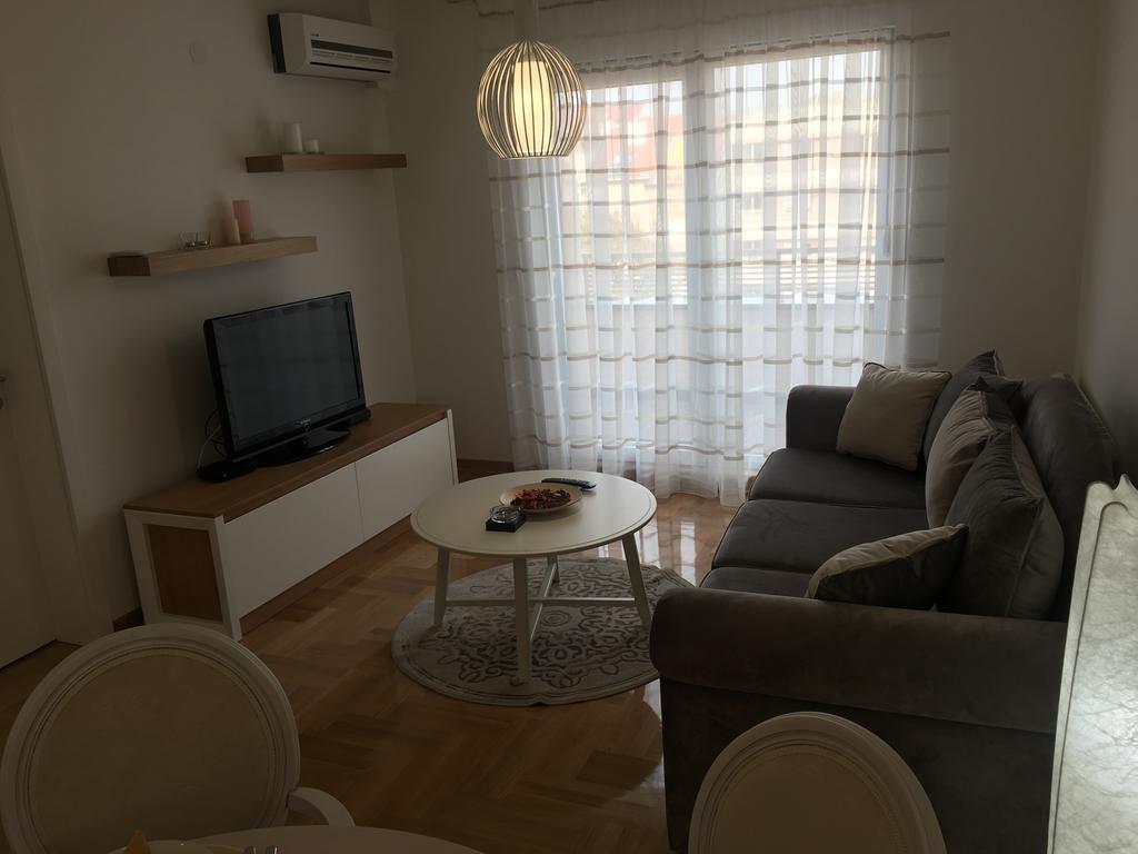 Apartment Posejdon Beograd Bagian luar foto